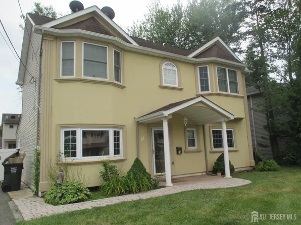 14 New Dover Rd, Iselin, NJ 08830