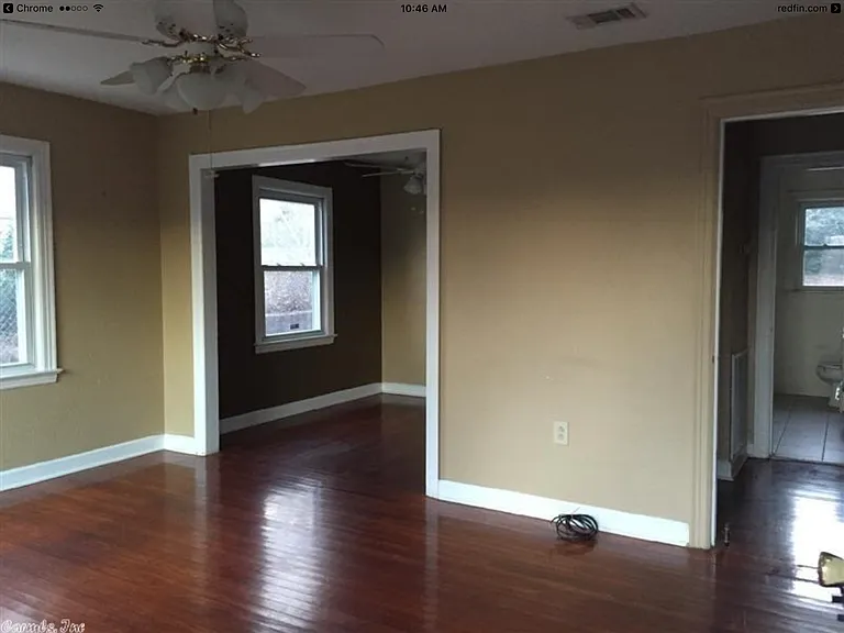 2112 S Van Buren St — Photo 3
