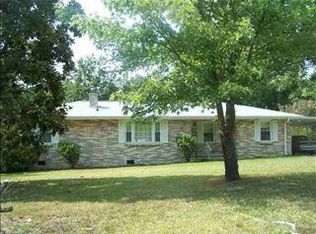 8 June Ln, Greenville, SC 29605