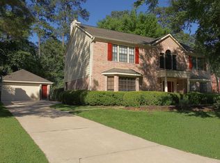 18 Elk Crossing Dr, Spring, TX 77381