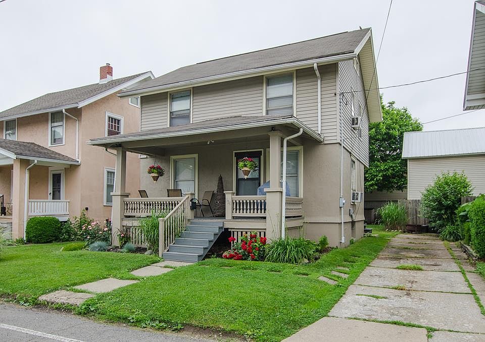1st image of 136 Bartley Ave