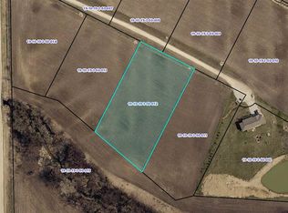 2208 S Linn Ct, New Hampton, IA 50659