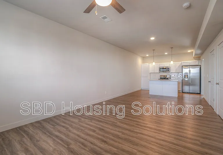 27402 E Oak View Dr — Photo 5