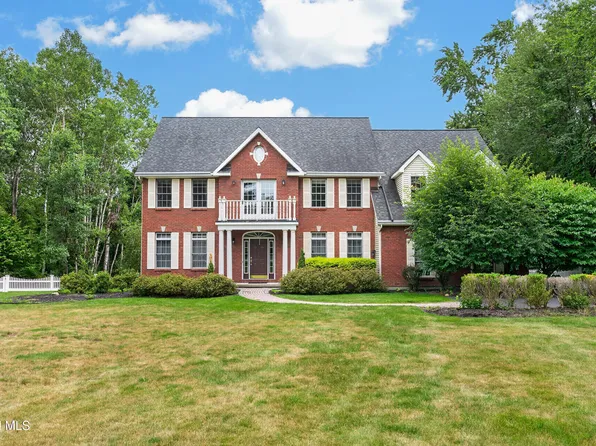 106 Elizabethfield Way, Altamont, NY 12009