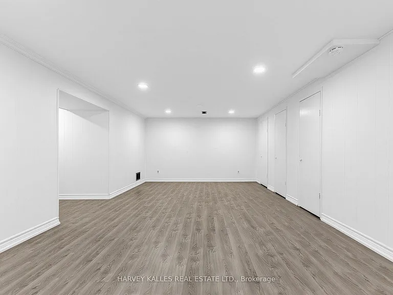16 Terrydale Dr #BASEMENT — Photo 8