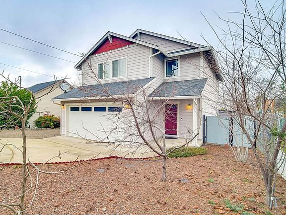 5th image of 1487 Ridge Way