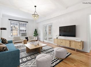 150 E 49th St APT 8B, New York, NY