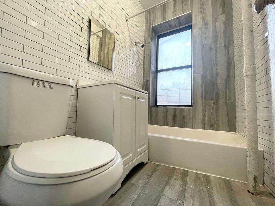 2nd image of 1417 Avenue K #Number5e