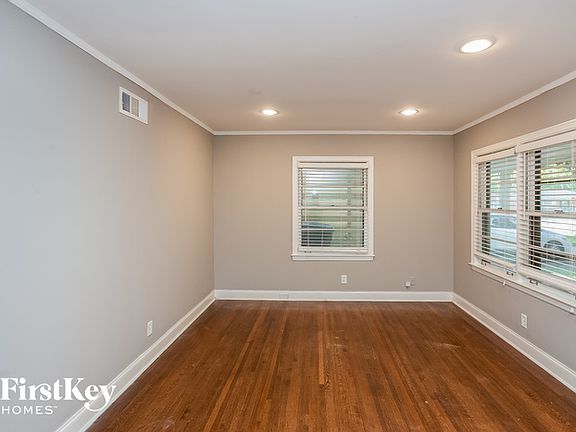 3rd image of 4549 Leatherwood Ave