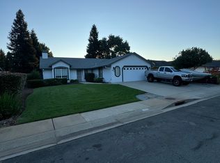 3956 Meadow Oak Way, Redding, CA 96002