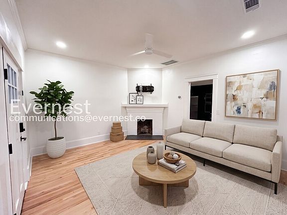 2nd image of 816 Brookline St SW #B