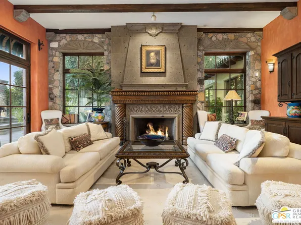 32 Clancy Lane Ests, Rancho Mirage, CA 92270