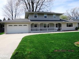 38131 Long St, Harrison Township, MI 48045