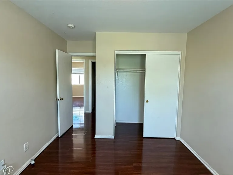 9284 Millikan Ave — Photo 11