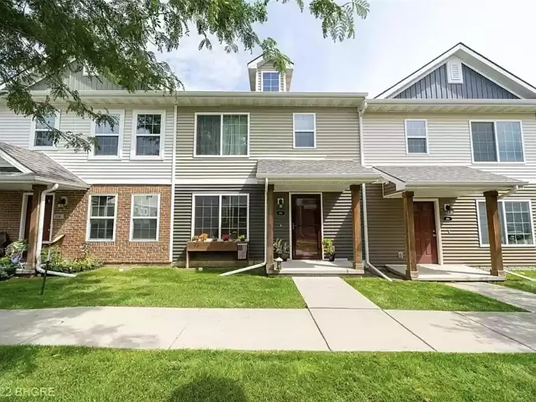 9055 Coneflower Dr #106 — Photo 27