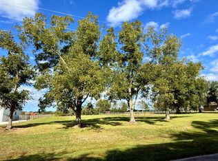 1026 Longhorn Trl LOT 384, Angleton, TX 77515