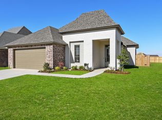 503 Sandy Bay Dr, Broussard, LA 70518