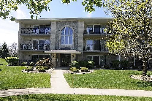 1st image of 17721 Bernard Dr #6-1A