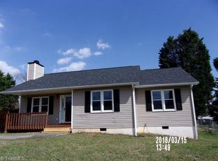 1913 Astoria Ct, Winston Salem, NC 27127
