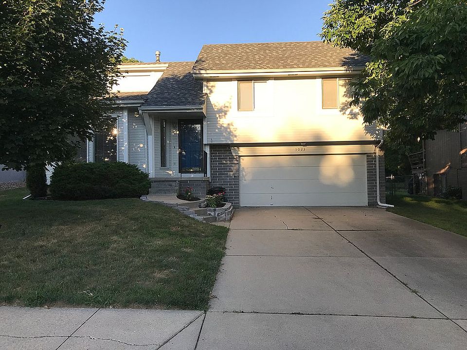1st image of 5023 N 128th St