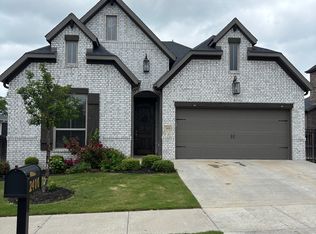 2406 Nottingham Ave, Bentonville, AR 72713