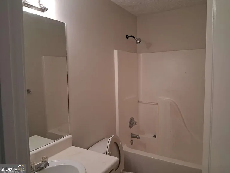 7068 Littlebrook Way — Photo 16