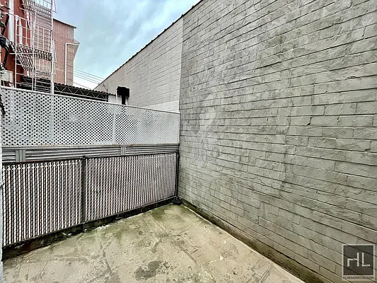 Rented by Highline Residential | media 50