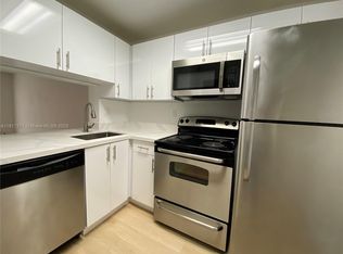 The Fountains At Fontaine, Miami, FL 33172