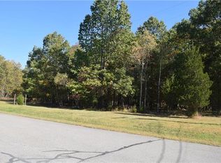 120 Cesare Dr, Pen Argyl, PA 18072