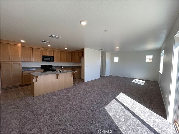 3rd image of 774 Stone Ridge East Ave