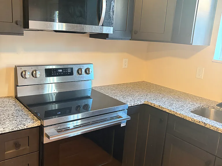 190 E 4380 N — Photo 9