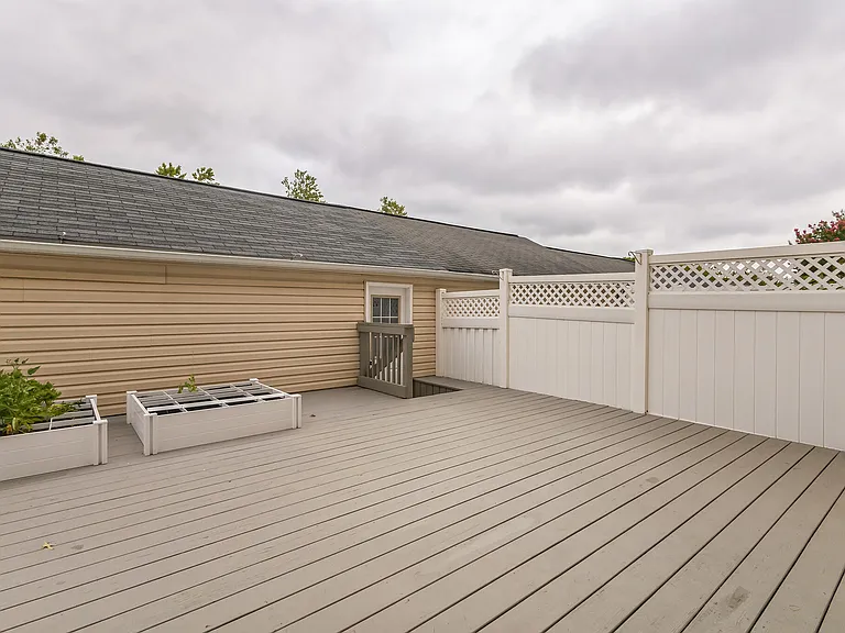 42753 Stadler Ln — Photo 25