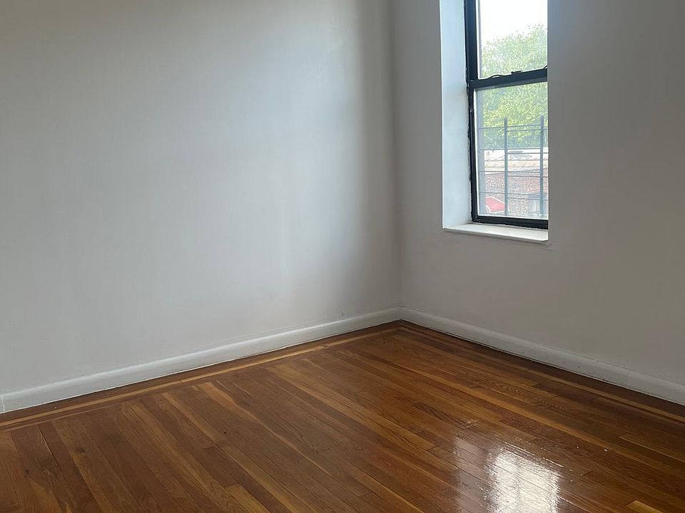 1st image of 3230 Steuben Ave APT C1