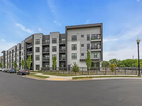 1677 54th Ave N APT 230, Nashville, TN 37209