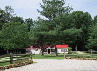 3803 N Red Hill Rd, Taswell, IN 47175