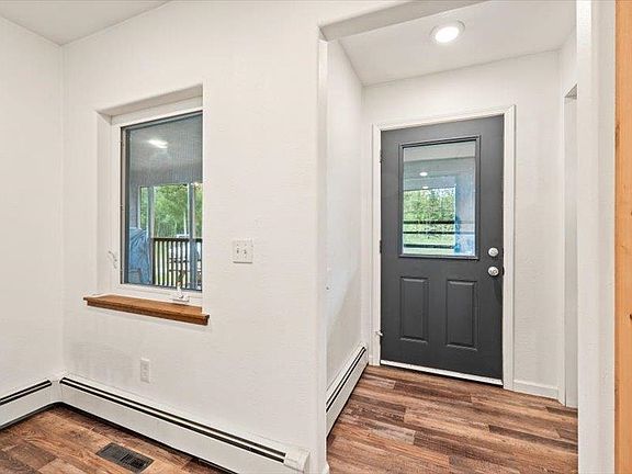 3rd image of 3567 Farrior Dr