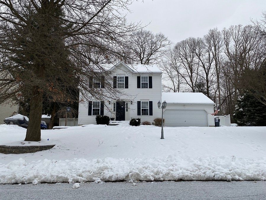 1st image of 417 Franklin St