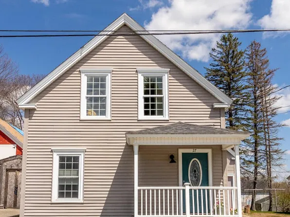 27 Park Street, Lisbon, ME 04250