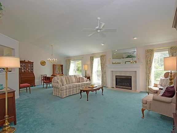 4th image of 4133 Wenbrook Dr