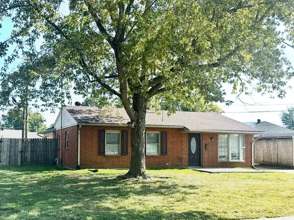 2079 W Surrey Dr, Owensboro, KY 42301