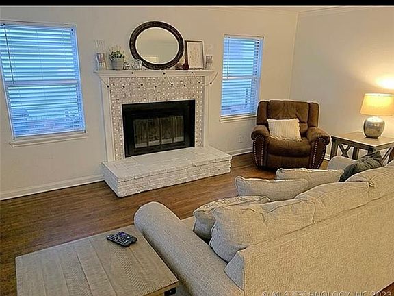 3rd image of 3508 E Independence St