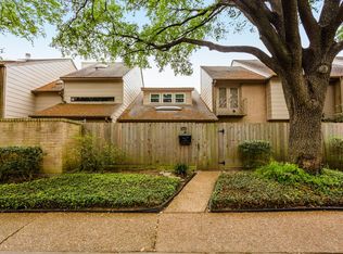 5831 Sampley Way, Houston, TX 77092