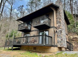 4256 New Pioneer Trl, Sevierville, TN 37863
