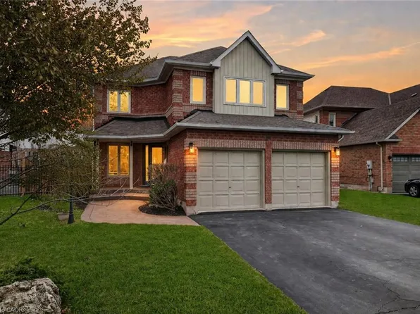 24 Shetland Dr #L04-2h5, Waterdown, ON