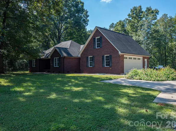 2150 Fox Creek Trl, Lincolnton, NC 28092