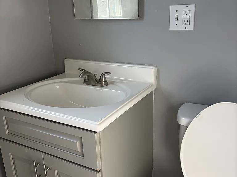 84 Milwaukee Ave #2F — Photo 16