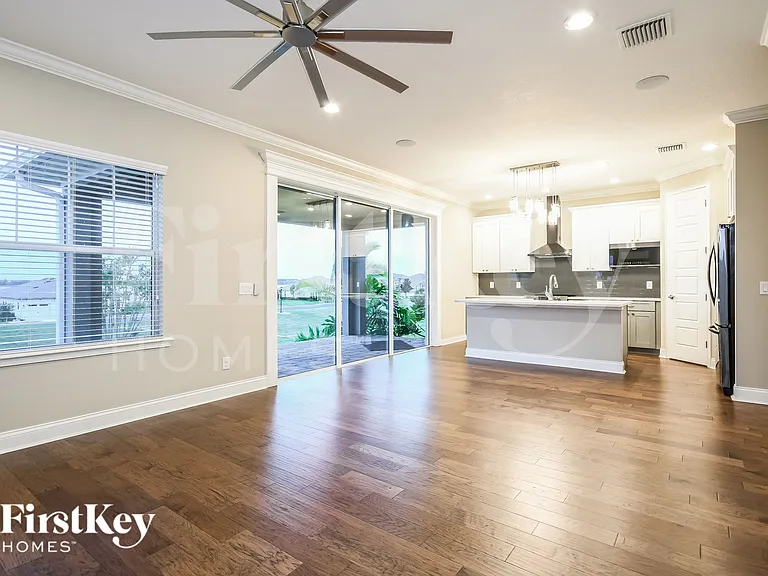 252 Pine Lilly Ct — Photo 4