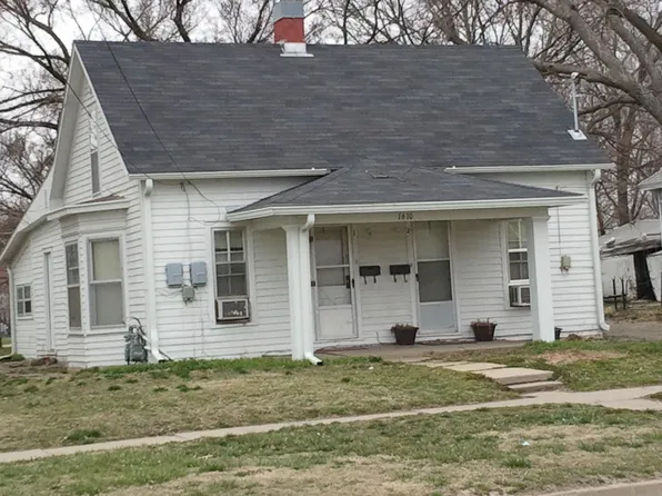 1610 N Jefferson St, Junction City, KS 66441