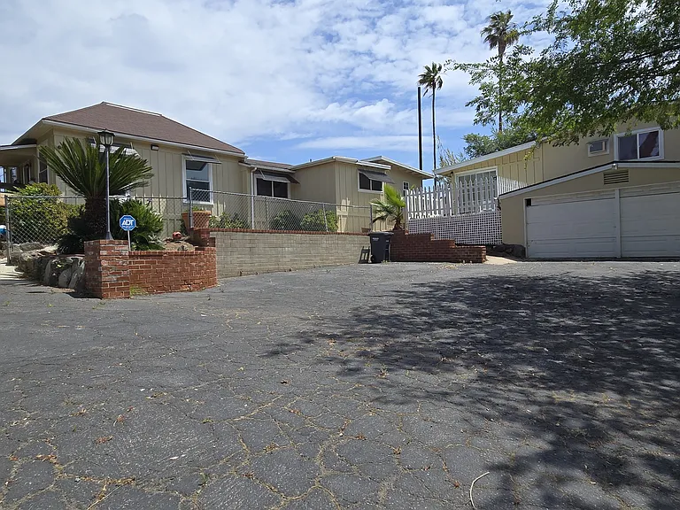 S Escondido Blvd — Photo 1