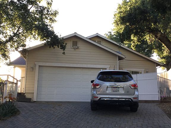 2nd image of 5505 Allemande Ln